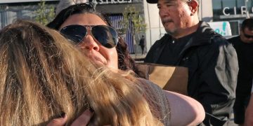 Dad who flew to LAX to find missing daughter Hannah Kobayashi dies by suicide near airport